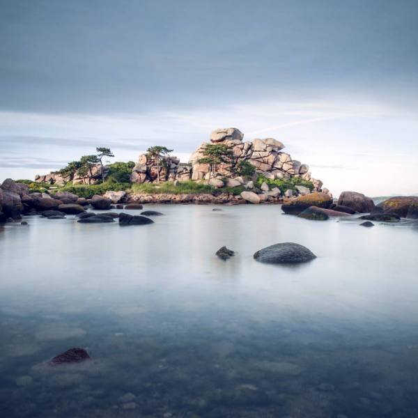 Photograph Daniel Vine Garcia The Lost World Ii on One Eyeland